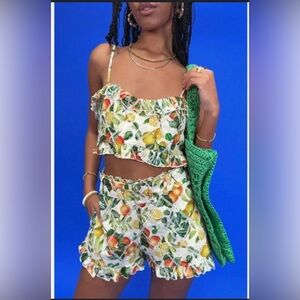 Show Me Your Mumu Cropped Tank Citrus in Georgia

Ties in back- so cute!